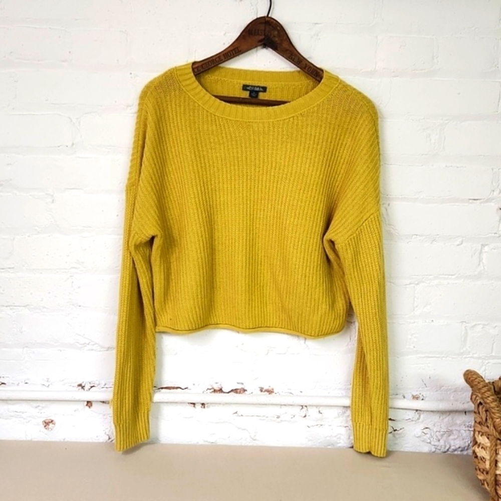 Wild Fable Short Cotton Knitted Loose Sweater Size Medium